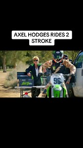When Axell Hodges rides a 2 stroke 🏁🔥 #fmx #motocross #mx #moto #dirtbike #fyp #sport #usa #offroad #Jump #best #Amazing #air #2stroke #kawasaki | TwoWheels MX