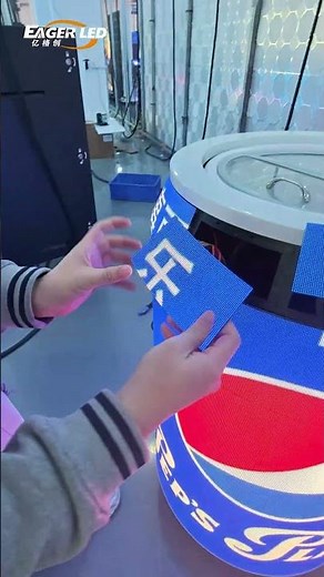 I put the refrigerator inside the LED display.#eagerled #leddisplay #ledscreen