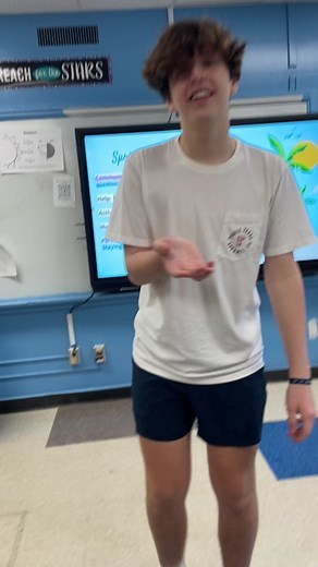 @Ryan eats lots of poop 💗💗💗👏