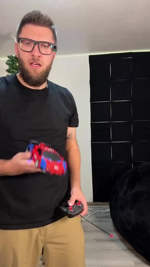 ⚡ The Remote Control Transforming Robot Car races, transforms & fights — all in one!  Built for kids who love action & imagination. Watch it switch from car to robot in seconds! 烙  The ultimate Christmas gift for little heroes! | Hencenowon4 | Facebook