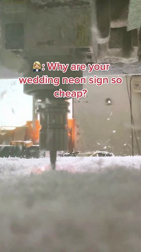 Why?🔎 #diy #neonflex #neonlights #neonsign #neonsigns #ledneonsign #ledlights #neondecor #decoration #decortips #foryoupage #viral #trending #usa