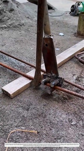 Steel Bending: How a Manual Tool Shapes a Straight Metal Bar