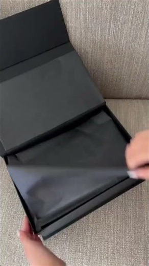 Unboxing my first Chanel Bag!!