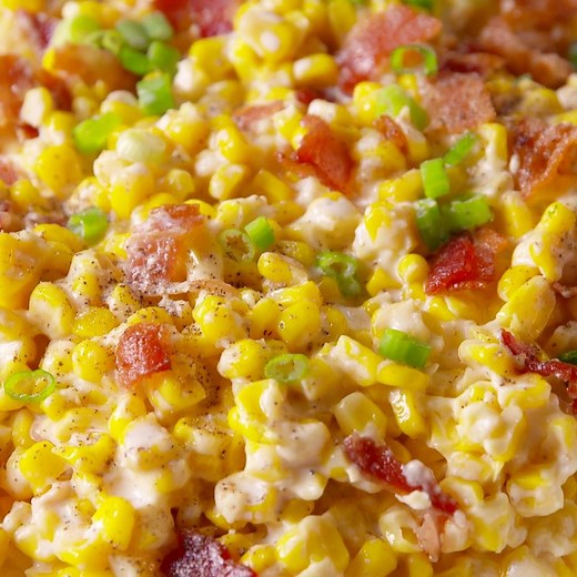 Slow-Cooker Creamed Corn is the Thanksgiving side that won't take up valuable oven space. Full recipe: http://dlsh.it/urz4Hv3 | Delish