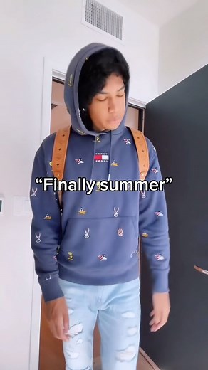 Immanuel McLaurin | Summer went by so fast! 😭 #backtoschool #summerbreak #real | Instagram