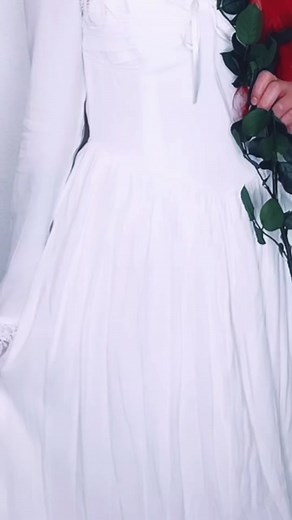 Starfire’s Wedding Dress: A Cosplay Delight