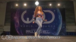 Wow Wow New Barbi Girl Great Peformance On Stage