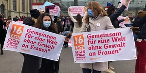 Flashmob gegen Gewalt an Frauen in Bern | Nau.ch