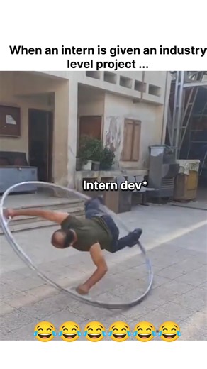 Senior Dev vs Intern Dev #coding#dev#short#shorts#viralshort#trendingshorts#coder