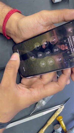 New iphone global scam in indore novelty market INDIA /best and trusted iphone repair shop in indore