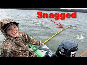Catching Giant Spoonbill - Epic Fishing Adventure!