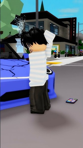 this guy crashed his car into mine...😱💥#robloxshorts #roblox