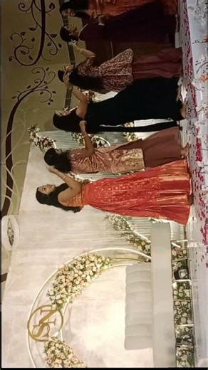 adipoli dance