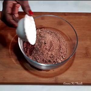 1.8K views · 161 reactions | biscuit cake recipe | how to make cake without oven Chocolate Biscuits चाकलेट बिस्किट – 2 पैकेट (10रू वाले) Sugar चीनी – 2 छोटी चम्मच Oil तेल – 2 छोटी चम्मच Boiled Milk दूध – 1/2 कप Eno इनो – 1 पाउच Some chopped dry fruits थोड़े से कटे हुए मेवा #biscuitcake | AKT Foodz | Facebook