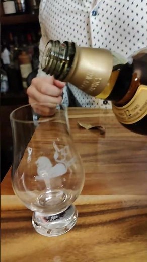 Yamazaki 12 ASMR Japanese Whisky Opening #japanesewhisky #singlemalt #whiskeytube