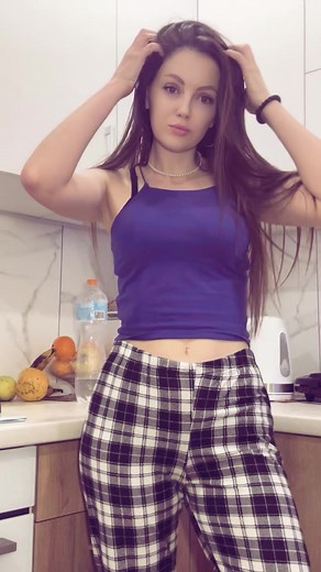 Stylish Kitchen Outfits for Everyday Cooking