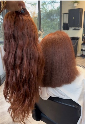 How gorgeous is this custom color and custom u-part for my client! 😍😍✨ Hair Machine Weft Unit provided by #beeinstylehairstudio This custom unit includes: 4 -20” Brazilian Body Wave Bundles Long layered cut Custom Color #houstonhairstylist #springtxhairstylist #sewinextensions #customwigshouston