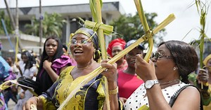 Nigeria: Christian faithful in Lagos hold Palm Sunday procession | Africanews
