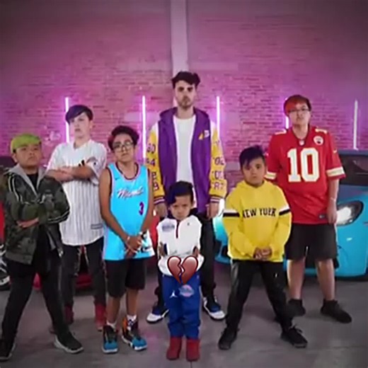 Robleis y Thiago: Bailando y Gritando Juntos