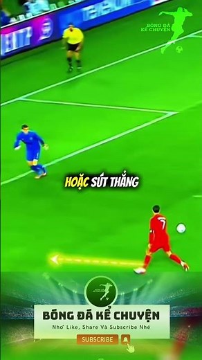 THIS IS HOW RONALDO INITIATES AN ATTACK #bongda #football #shorts #tinbongda #ronaldo #messi