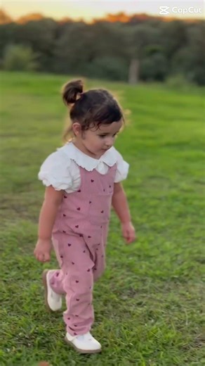 #irmas #pordosol #sunset #valentina #antonella #maninhas