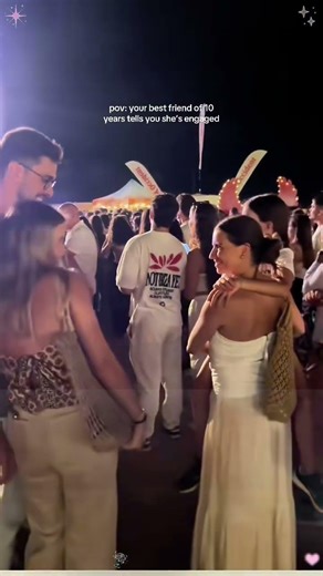 Proposal in her best friend wedding#engagement #wedding #surprise #proposal #marriage