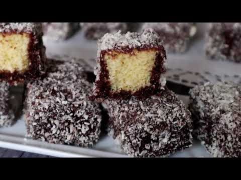 Prajitura tavalita cu nuca de cocos sau Prajitura austriaca Lamington | Maria Popescu