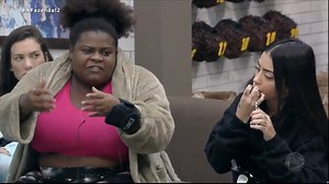 8.1M views · 125K reactions | Jojo comprou briga com os peões sobre a falta de cuidados dentro da sede e chegou a discutir com MC Mirella!  Mariano perdeu a paciência e já deu a opinião de como lidar com os problemas da casa: "Falou e não estão fazendo? É roça!"  Assine o PlayPlus e tenha acesso à transmissão 24 horas de #AFazenda12: PlayPlus.com | A Fazenda | Facebook