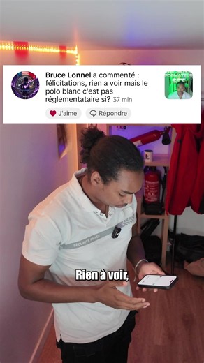 Les agents de sécurité ne sont pas obligés d’être en noir. Salut la sécu ! 😁✌🏾 Il existe d’autres couleurs pour les tenues des agents #salutlasecu #security #securite #agentsesecurite #secu