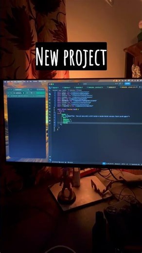 Green greener greenest obsessed with the colour. New project loading soon. #react #python