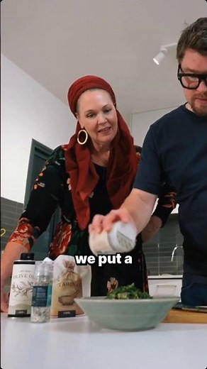 How to spice your Israeli salad?