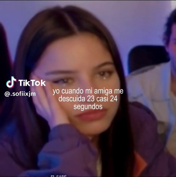 Emilia en TikTok: Lo Mejor de Sus Videos