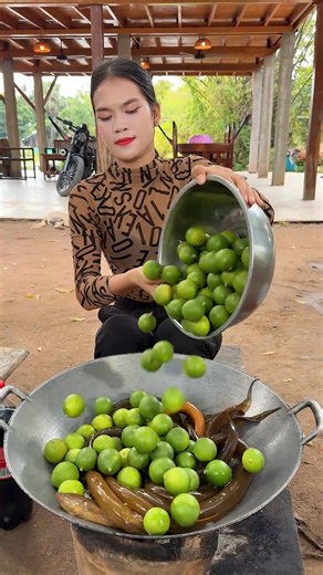 79K views · 551 reactions | “Bold flavors, tender eel, and a touch of orange sweetness” | Yum & Fun | Facebook