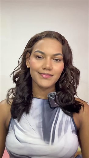 Laura Usme on Instagram: "A veces callar no es prudencia, es permitir que otros escriban tu historia. Hoy hablo porque mi verdad también merece ser escuchada. No lograron acabar con mi sueño. Esto apenas comienza. ✨👑"