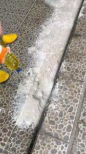 Cleaning wudhu masjid berkerak&berlumut🍃Siang ini saya membersihkan beberapa tempat wudhu yang berlumut dan berkerak dan toilet, mari tetap bersedekah tenaga untuk masjid meski dalam keadaan puasa.Info CleanerMasjid link di Bio | Cleaner Masjid