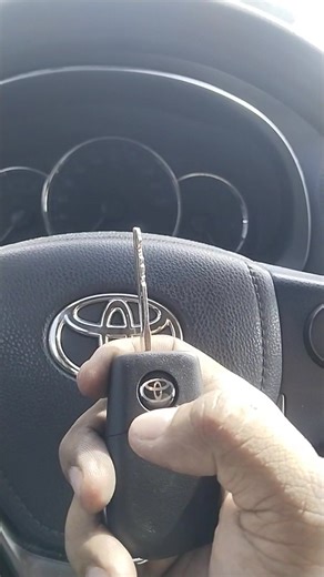 toyota vios keyfabrication and remote reprogram all lost key by JD Keys Quiñones Mark Kalas Utak Technician Jason Jimenez Raul Quimpan Vicentino #locksmith #everyonehighlightsfollowers # | AL Christrian Tejada