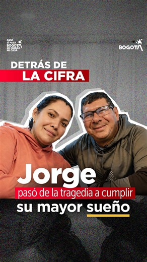 Después de un accidente que les cambió la vida y de años viviendo en arriendo, Jorge Eliecer y Carolina decidieron apostarle a tener vivienda propia. 🏠✨ Entre jornadas en la panadería, domicilios en moto y muchas dudas sobre los créditos, encontraron en #ReduceTuCuota una ayuda real para hacer posible lo que parecía imposible. Hoy no solo pagan menos cada mes, también tienen la tranquilidad de llegar a un lugar que es suyo. Un hogar construido con esfuerzo, sacrificio y esperanza. Porque tener 
