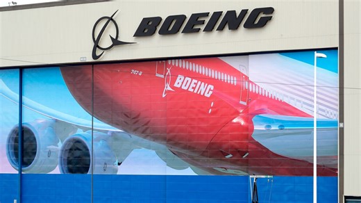 Lock out looms as Boeing firefighters fight for pay