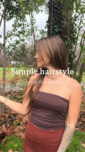 Who doesn’t love a simple hairstyle for a chaotic day in the life of a mom? 🤣 #hairtutorialvideo #copperfork #hairstylestutorials #simplestyle