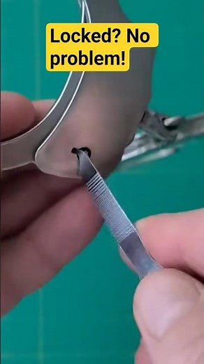 Nail Clipper vs Handcuffs #lifehacks