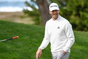 Aaron Rodgers renews membership at Green Bay Country Club, giving the entire state of Wisconsin hope