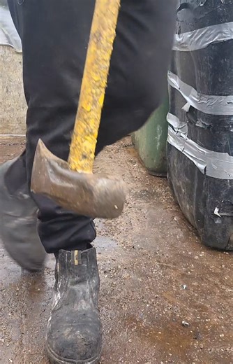 Effective Scrap Metal Recycling Tools for Waste Management