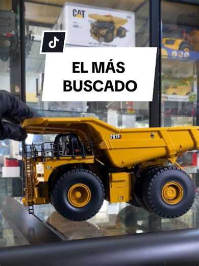Caterpillar 797F Mining Truck Model 1:50 Scale