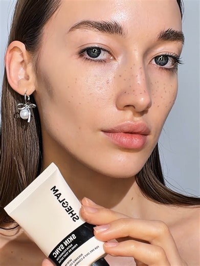 SHEGLAM OFFICIAL on Instagram: "Beautiful before and stunningly satin after 🤩 Achieve buildable coverage with a skin-like finish using our new Skin Sync Satin Foundation ⭐️ Get ready to find your match among our 36 creamy shades 💧 Shop a foundation that's like your skin in a bottle at SHEGLAM.com 💻✨ Featuring: SHEGLAM Skin Sync Satin Foundation ID:328405000 #makeup #FlawlessSkin #SmoothFinish #SHEGLAM #SHEGLAMFoundation #SkinSyncSatinFoundation"