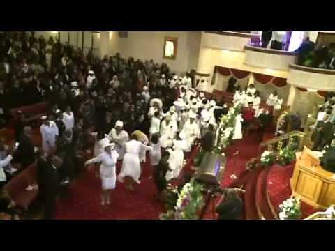 The Victory of a First Lady Praise Break - Lady Lois Rochford Homegoing