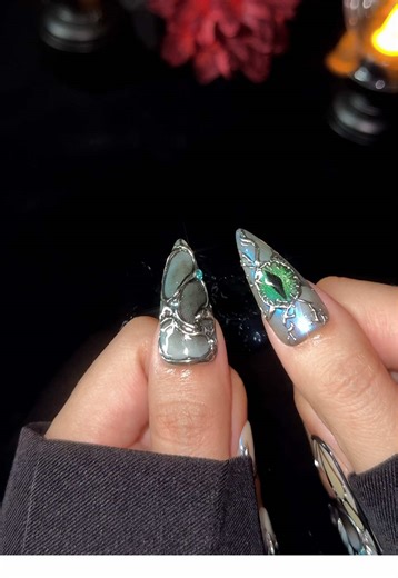 Exploring Goth Stiletto Press-On Nails