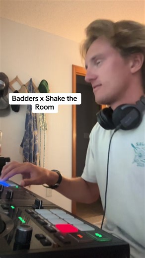 Badders x Shake the Room #dance #dj #edm #music #djset #popsmoke