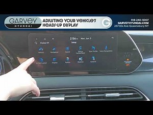 Adjusting the Heads-Up Display with Sales Consultant Lauren