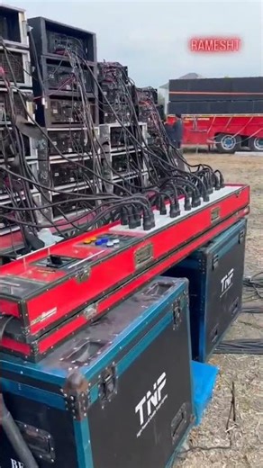 This is huge setup of Professional Power Amplifiers And Ac Three Fase Power Distributors