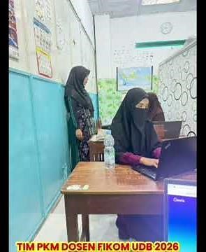 Pelatihan Guru Pembuatan Canva dan Quizzez dalam pembelajaran